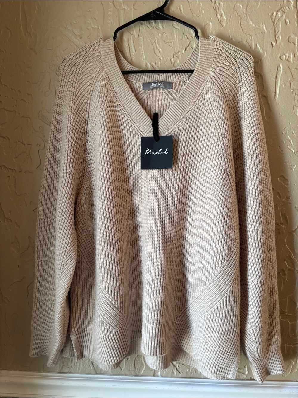 Marled Women’s V-Neck Sweater in Light Beige